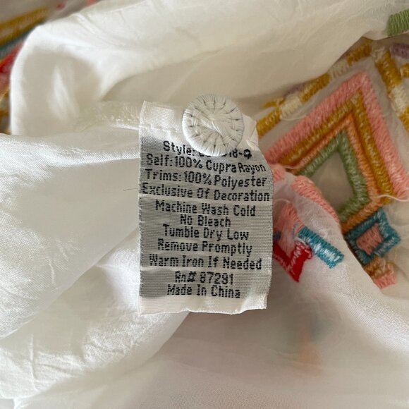 Johnny Was Women's Tunic Top Large Jessa White Sheer Embroidered Button Oversize - Picture 7 of 8